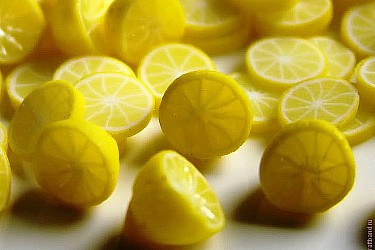 Урок. Лимон из полимерной глины (1)