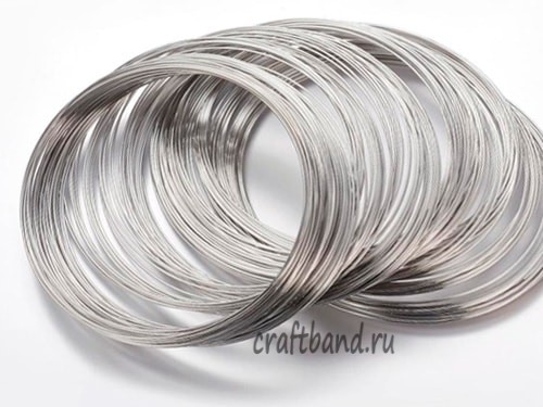 Проволока с памятью платиновая для колье  0,1*11,5 см., 10 витков